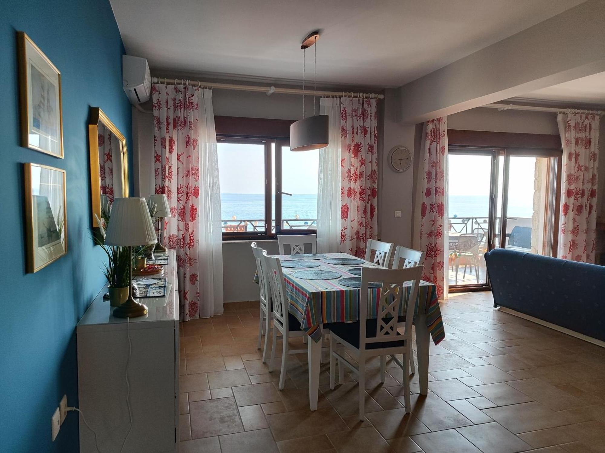 Apartmán navy blue Nea Skioni Exteriér fotografie